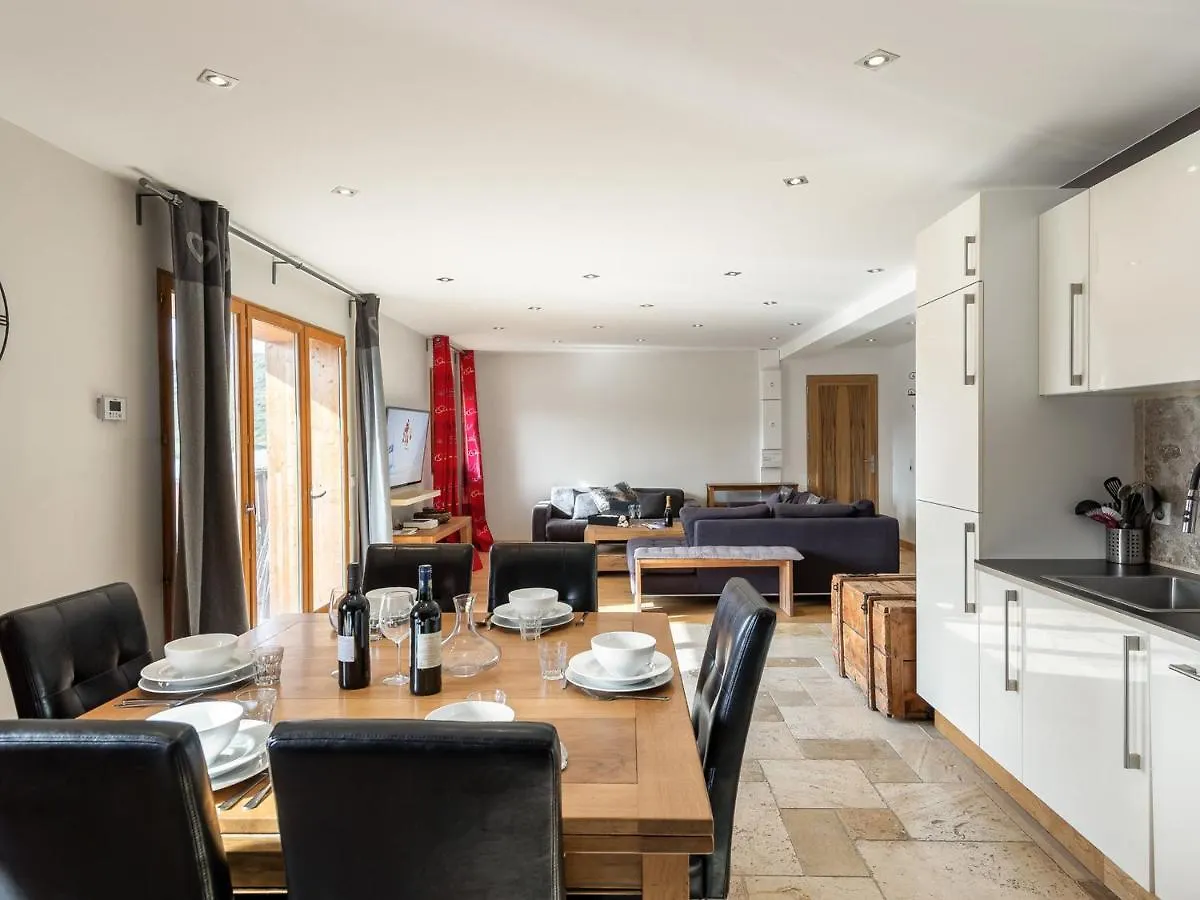Appartement Spacieux Proche Des Pistes Avec Sauna Et Wi-Fi A Val Thorens - Fr-1-640-2 Apartment