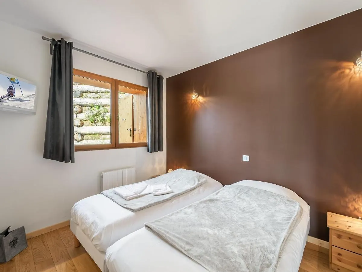 Appartement Spacieux Proche Des Pistes Avec Sauna Et Wi-Fi A Val Thorens - Fr-1-640-2 Apartment