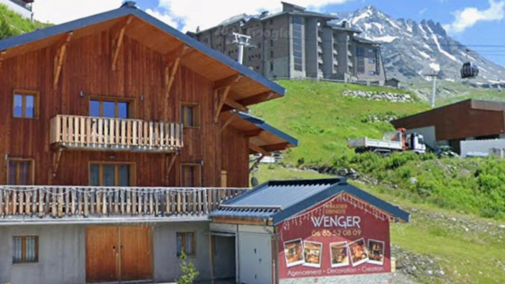 Appartement Spacieux Proche Des Pistes Avec Sauna Et Wi-Fi A Val Thorens - Fr-1-640-2 contacts